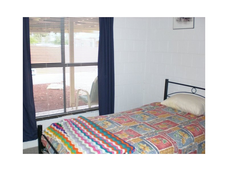 14 Kennedy Street, Howlong NSW 2643