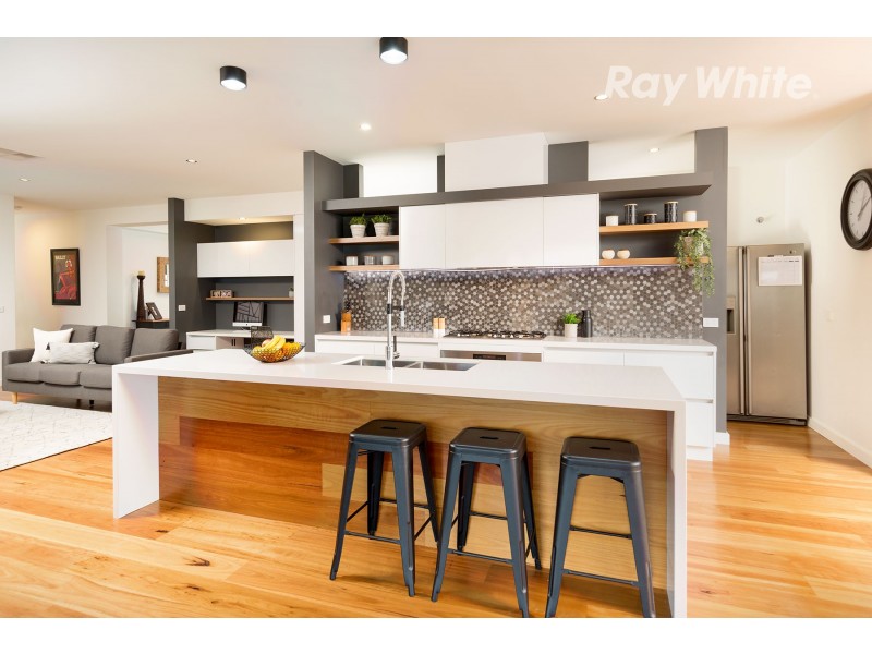 2 Regent Street, Springdale Heights NSW 2641