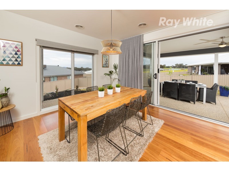 2 Regent Street, Springdale Heights NSW 2641