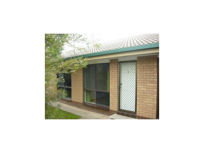 2/610 Kemp Street, Lavington NSW 2641