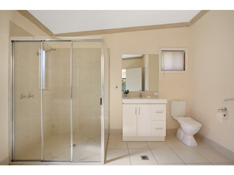 738 Young Street, Albury NSW 2640