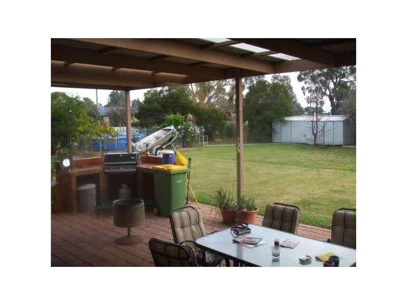 63 Kennedy, Howlong NSW 2643