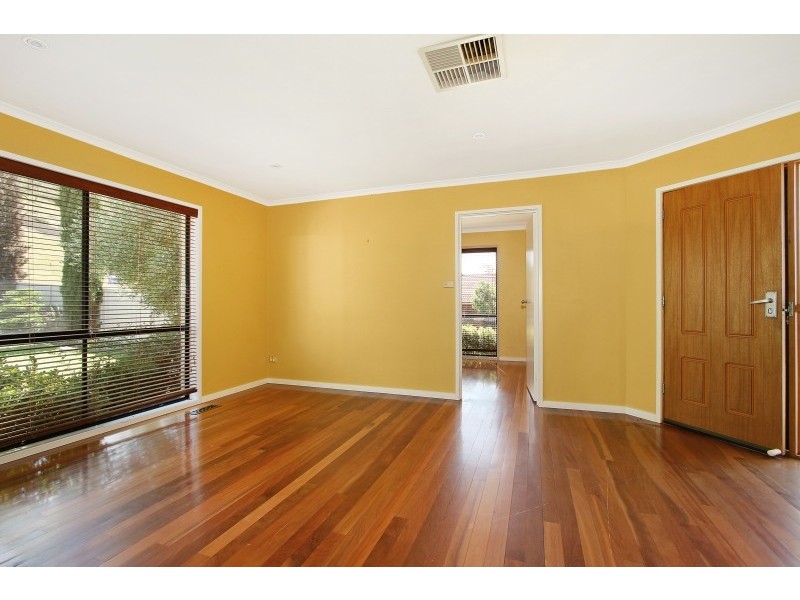 68 Bartholomew Street, Glenroy NSW 2640