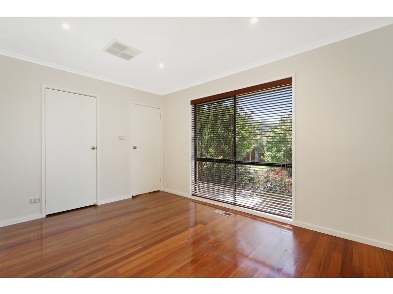 68 Bartholomew Street, Glenroy NSW 2640