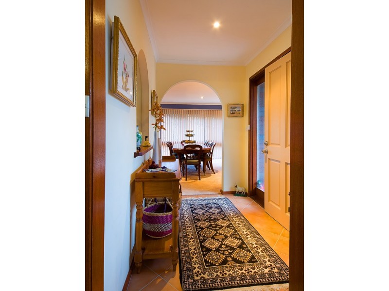 885 Stelling Street, Albury NSW 2640