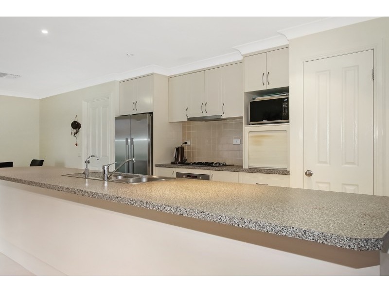 58 Newton Circuit, Thurgoona NSW 2640