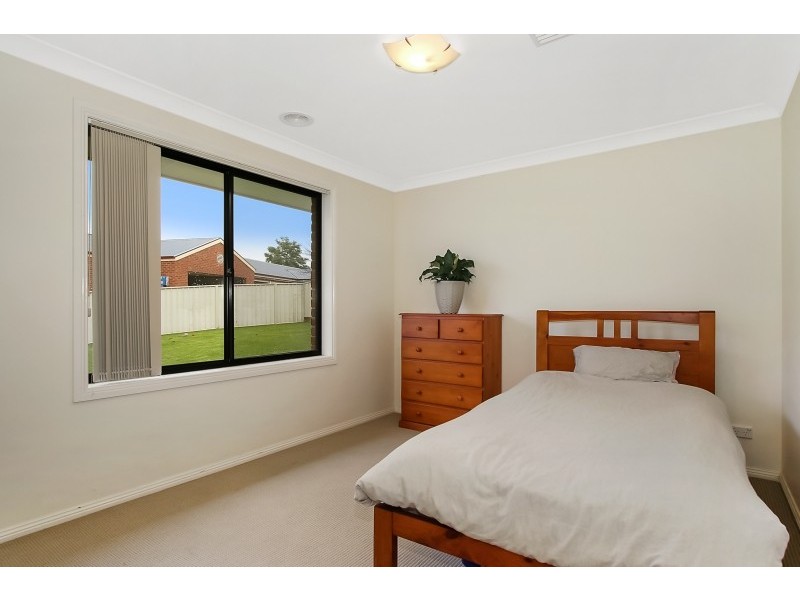 58 Newton Circuit, Thurgoona NSW 2640