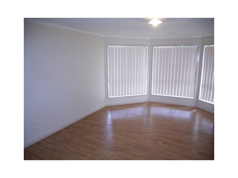 605 Hague Street, Lavington NSW 2641