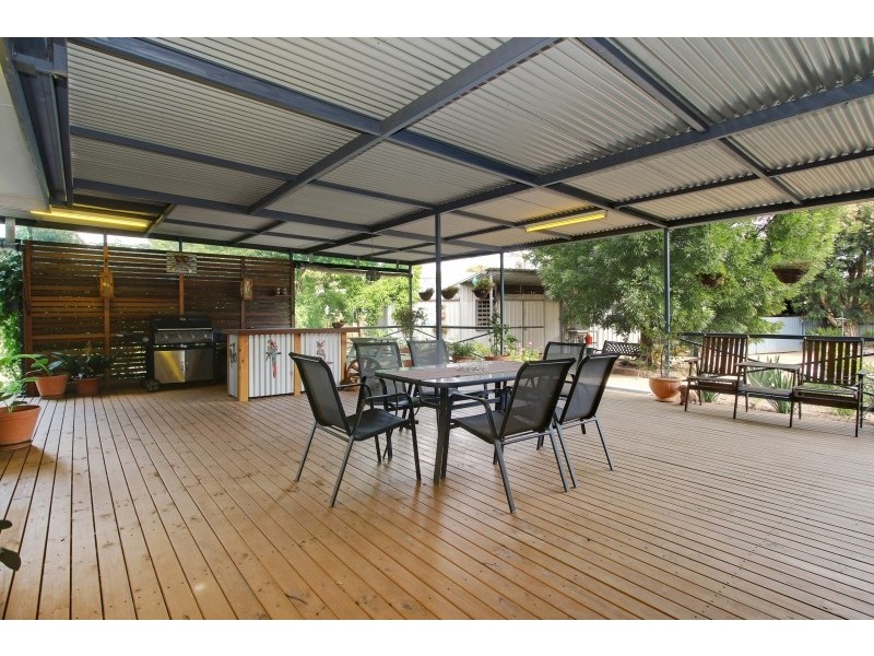 3 Sunnyside Cres, Walla Walla NSW 2659