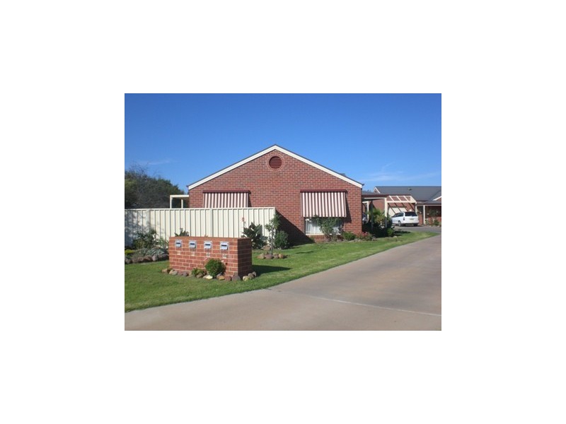 Unit1/1 Johnson Court Howlong, Corowa NSW 2646