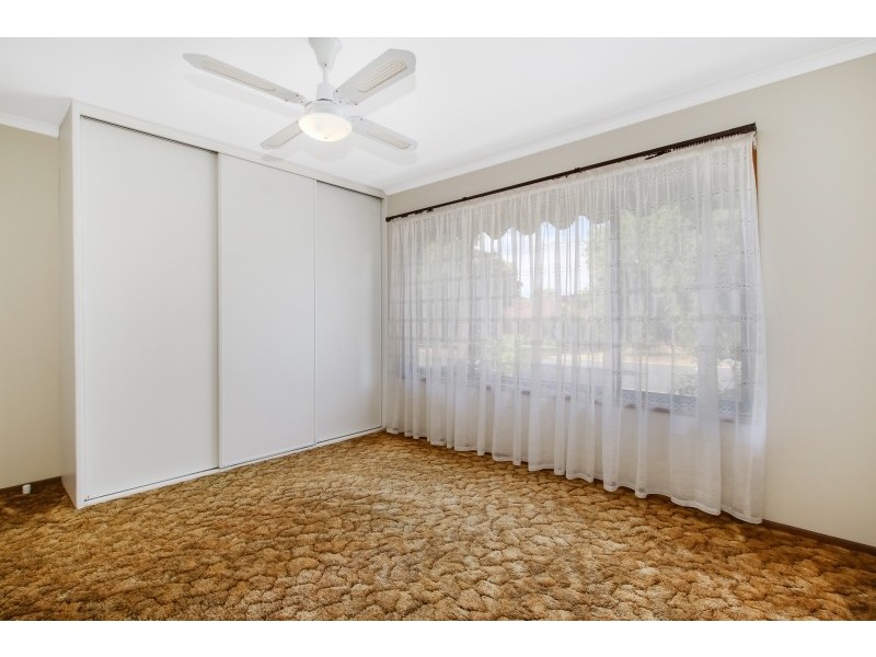 35 St Andrews Circuit, Thurgoona NSW 2640