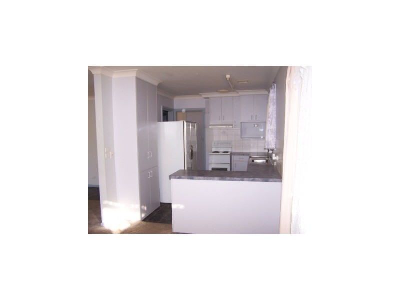 437 Urana Road, Lavington NSW 2641