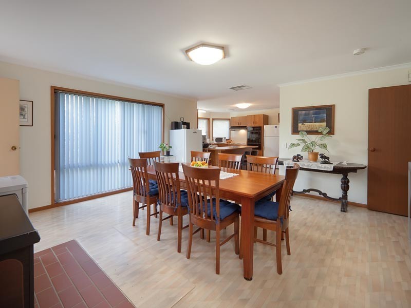 12 Wenke Street, Walla Walla NSW 2659