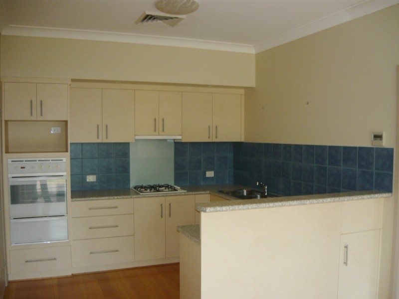 1037 Calimo Street, North Albury NSW 2640