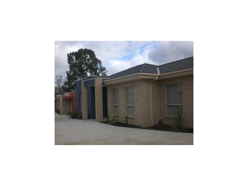 4/107 Hawkins Street, Howlong NSW 2643