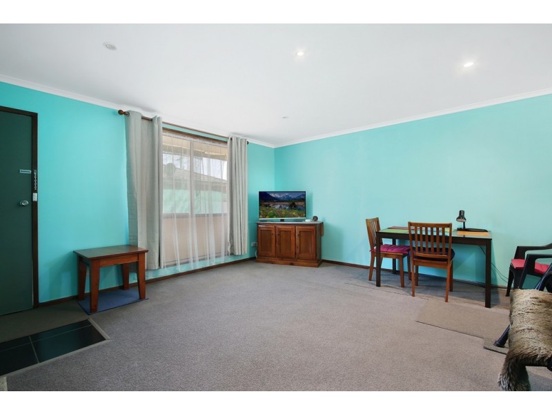2/623 Prune Street, Lavington NSW 2641