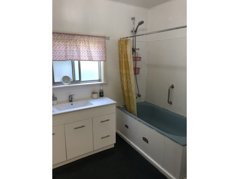 48 Commercial Street, Walla Walla NSW 2659