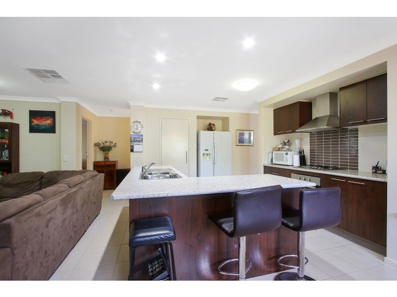 30 Billson Place, Glenroy NSW 2640