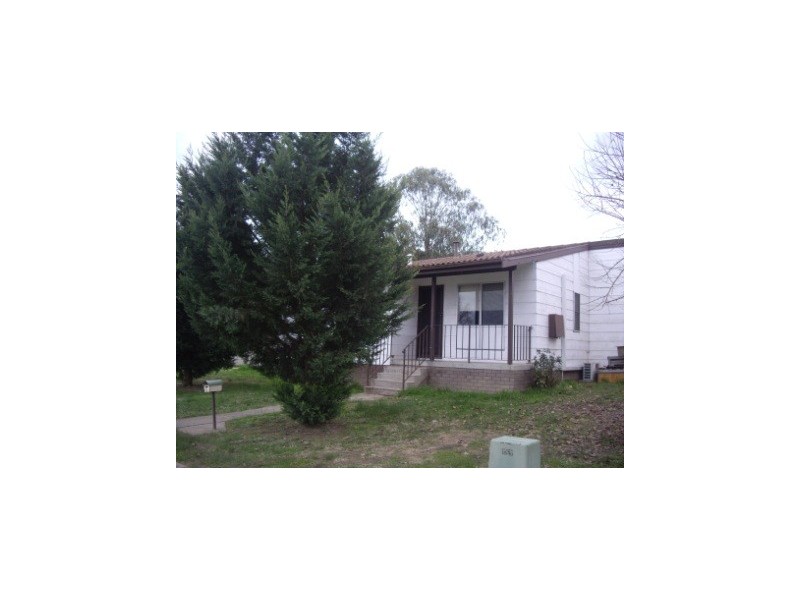 96  Kurrajong Crescent, West Albury NSW 2640