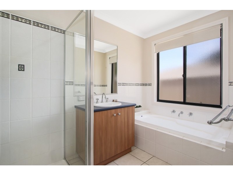 16 Almurta Court, Springdale Heights NSW 2641