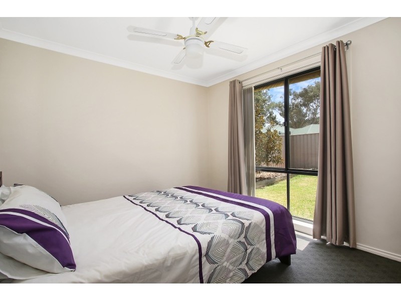 16 Almurta Court, Springdale Heights NSW 2641