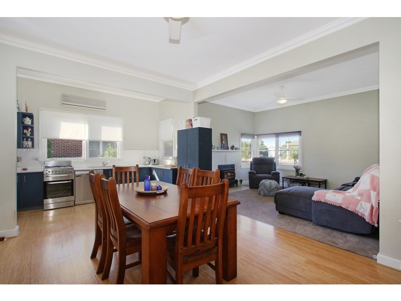 31 Commercial Street, Walla Walla NSW 2659