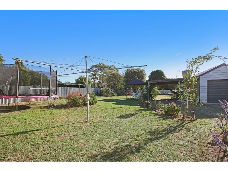 31 Commercial Street, Walla Walla NSW 2659