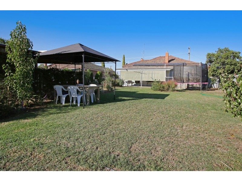 31 Commercial Street, Walla Walla NSW 2659