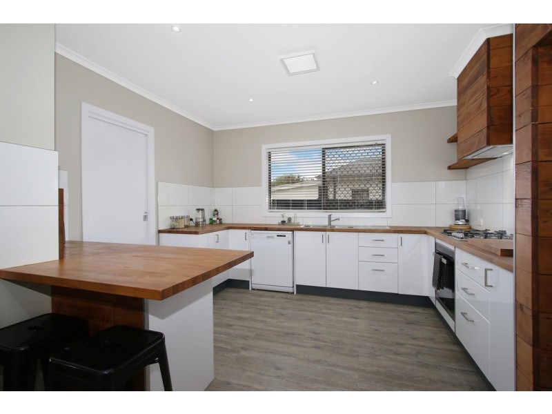 292 Union Road, Lavington NSW 2641