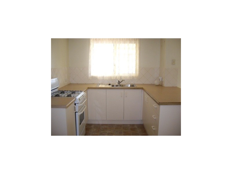 1/19 Saville Avenue, Lavington NSW 2641