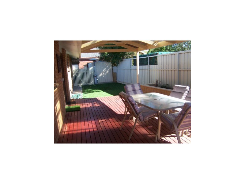 2/523 Nagle Road, Lavington NSW 2641