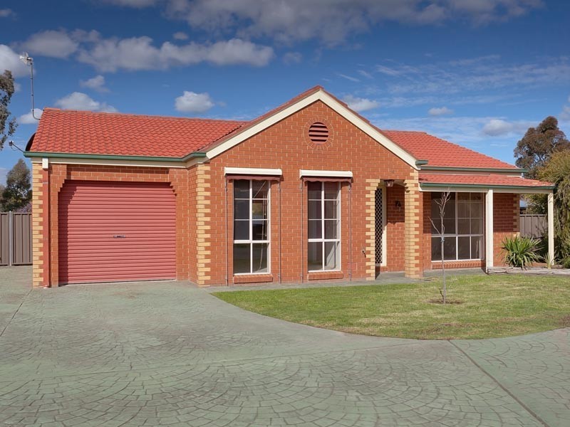 4/14 Graetz Court, Lavington NSW 2641