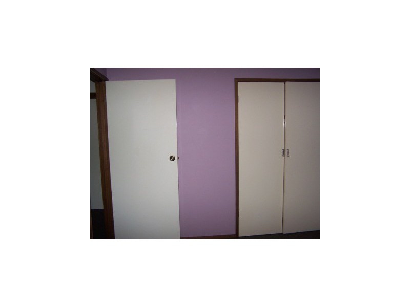 2/623  Prune Street, Lavington NSW 2641