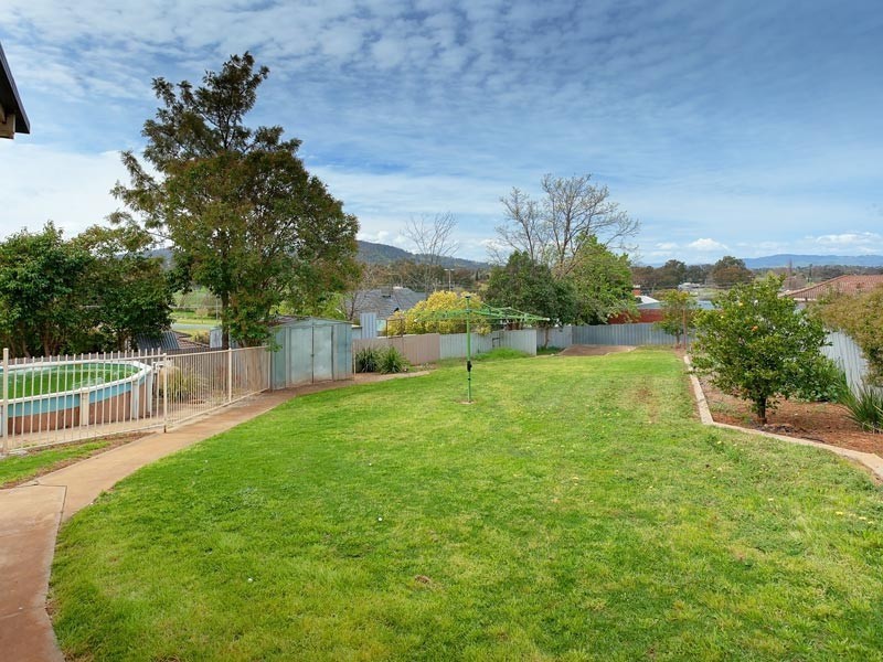 520 Munro Street, Lavington NSW 2641