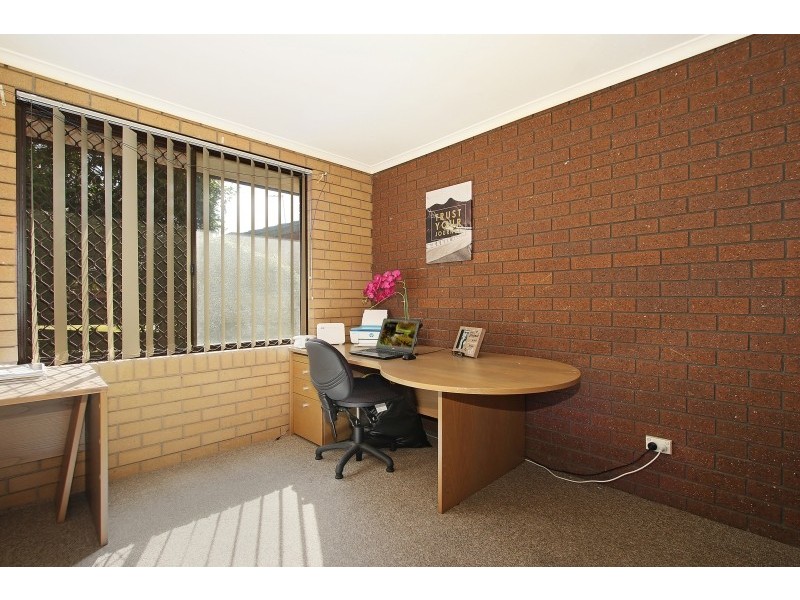 21/607 Prune Street, Lavington NSW 2641