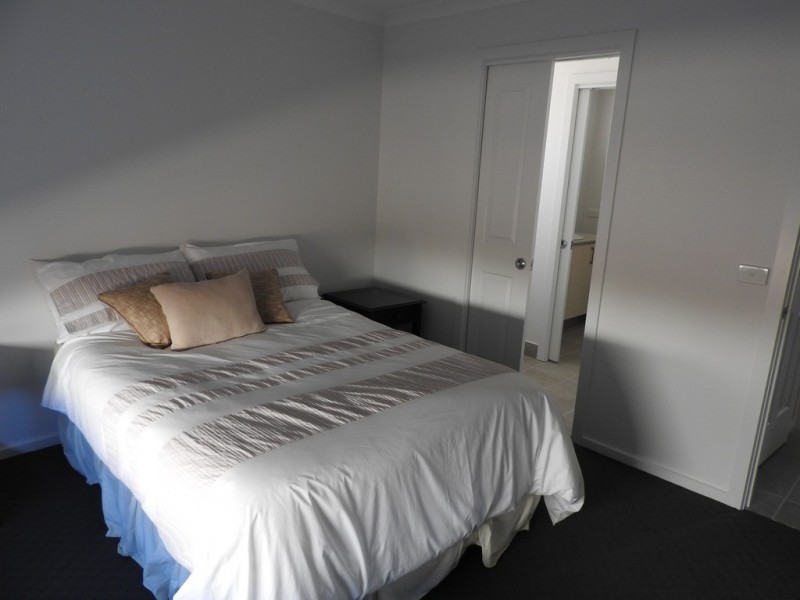 10/480 Wagga Road, Lavington NSW 2641