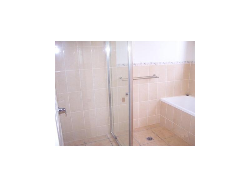 1/527 Lyne Street, Lavington NSW 2641