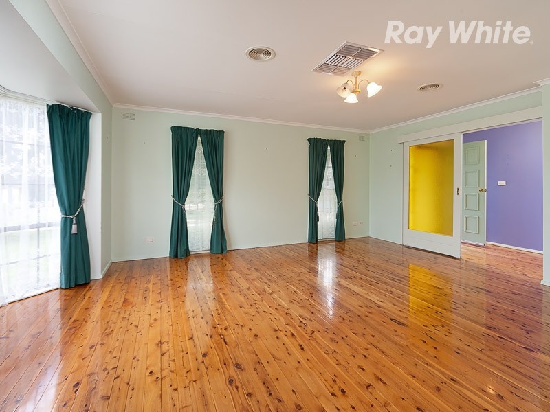 324  Christopher Court, Lavington NSW 2641