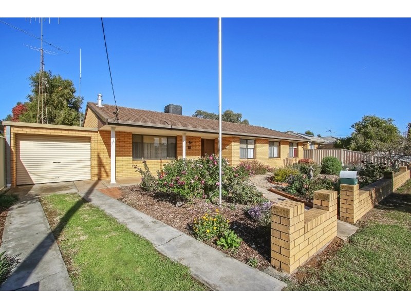 19 Wenke St, Walla Walla NSW 2659