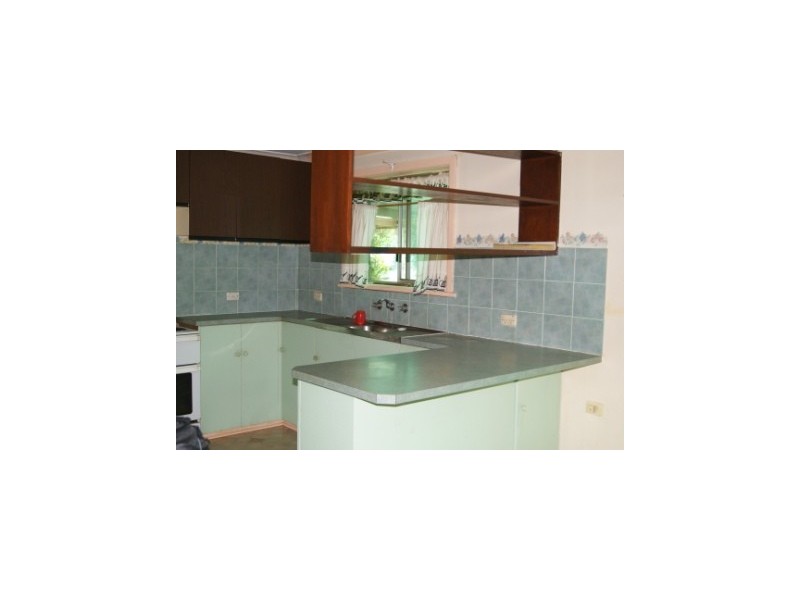 298 Clarence Street, Lavington NSW 2641