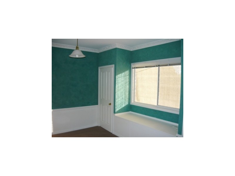 1040 Barooga Street, North Albury NSW 2640