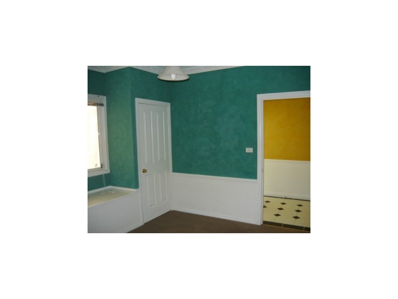 1040 Barooga Street, North Albury NSW 2640