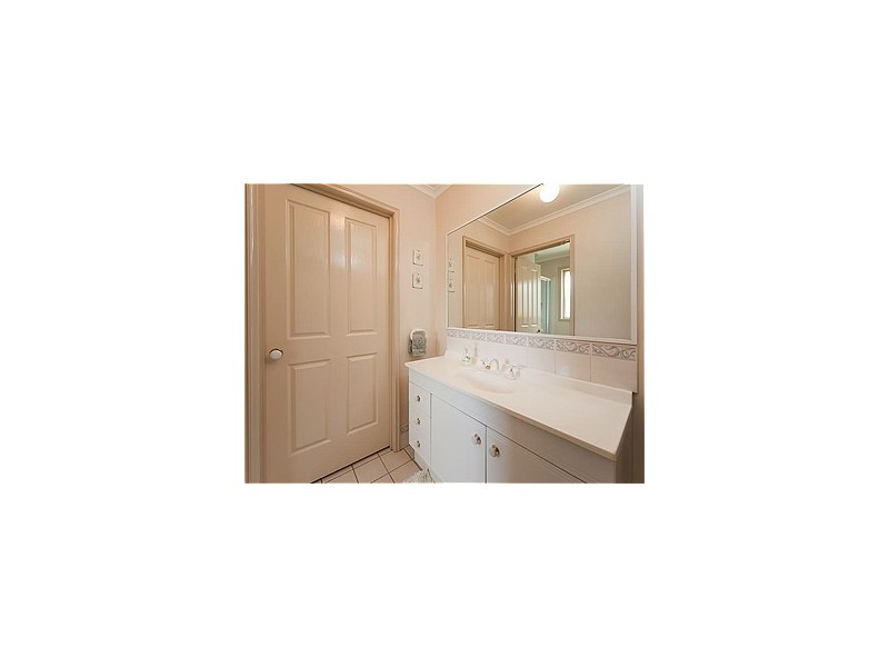 2/11 Heppner Court, Thurgoona NSW 2640