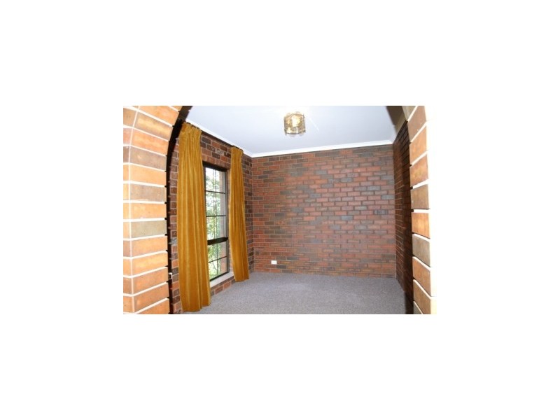 45 Russell Street, Howlong NSW 2643