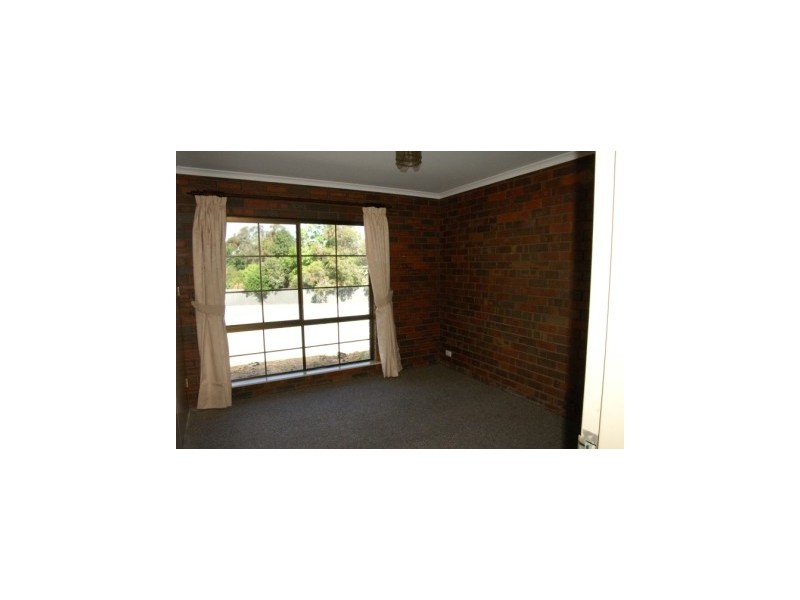 45 Russell Street, Howlong NSW 2643