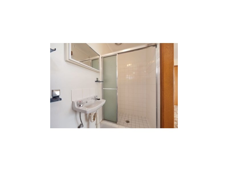 528  Regina Avenue, Albury NSW 2640