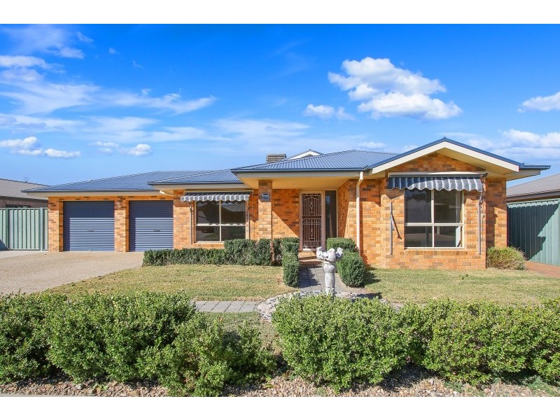 104 Rivergum Drive, East Albury NSW 2640