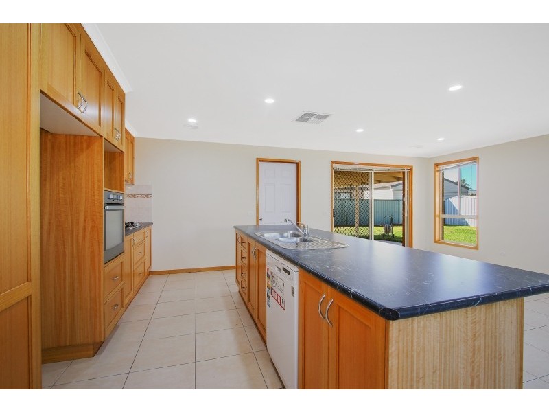 104 Rivergum Drive, East Albury NSW 2640