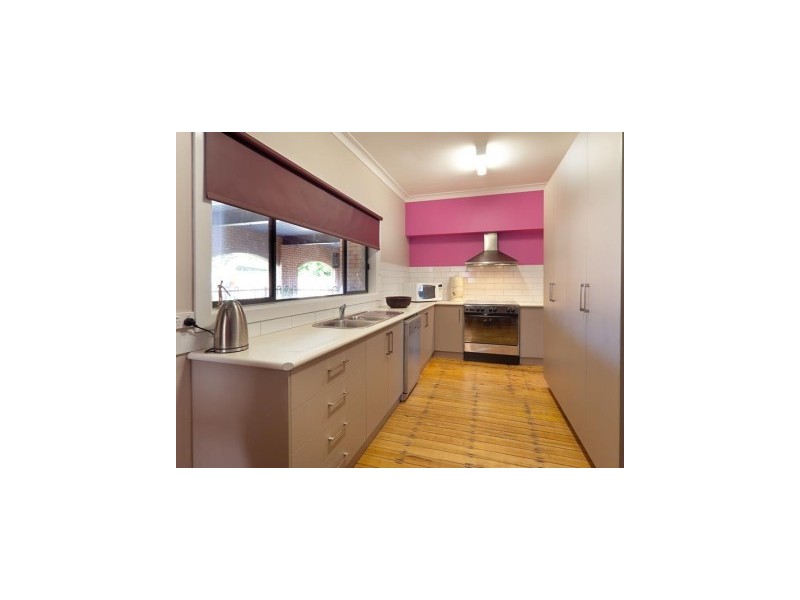 574 Heathwood Avenue, Lavington NSW 2641