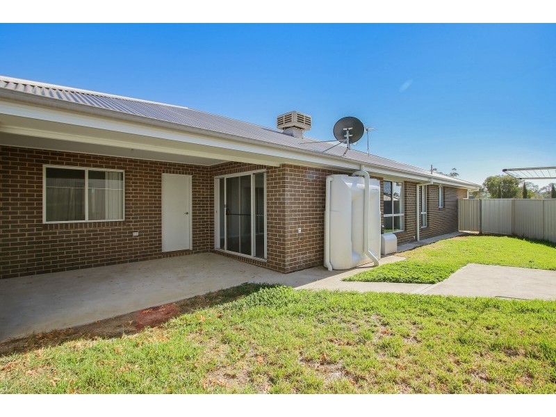 3/478A Rose Street, Lavington NSW 2641